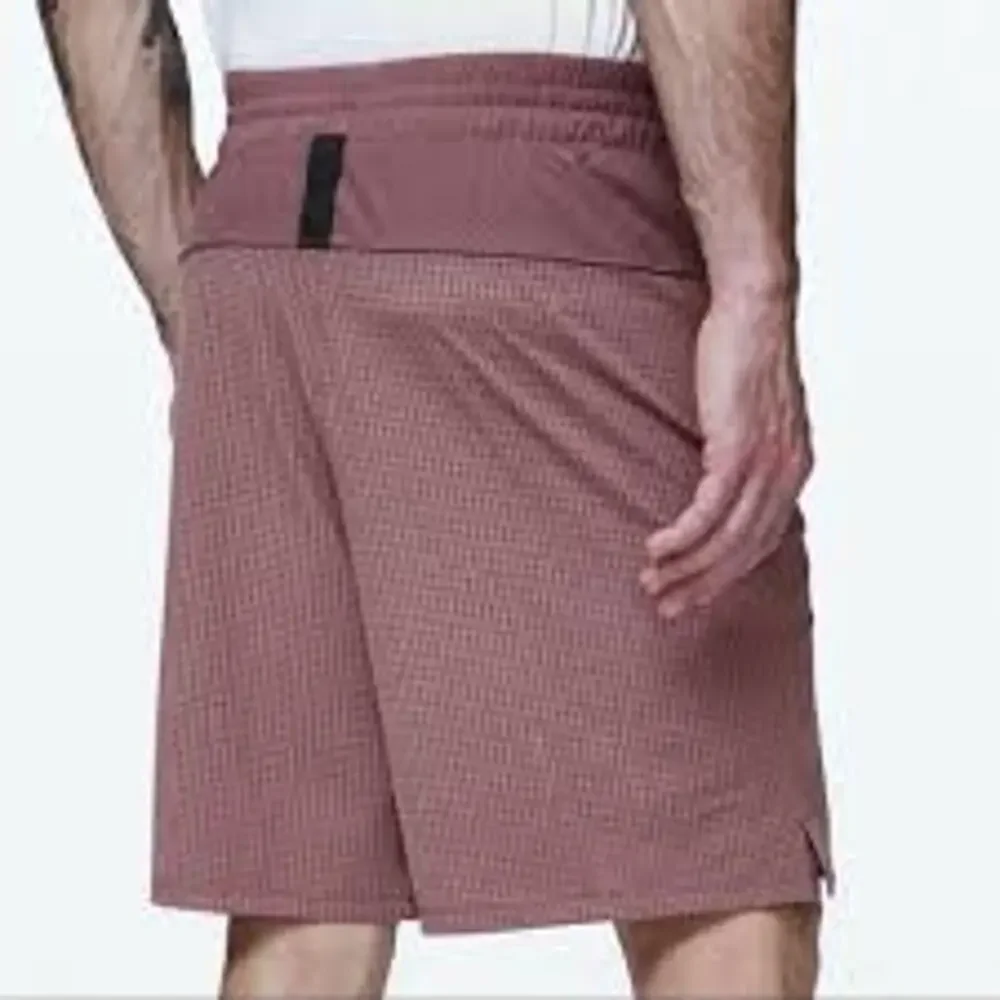 Lululemon Step Back Jump Shorts  Red Dust 8
